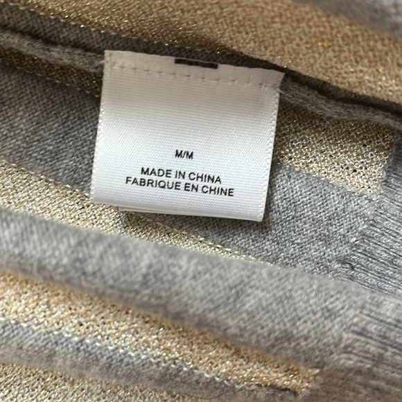 Vera Wang Cardigan - Picture 5 of 8